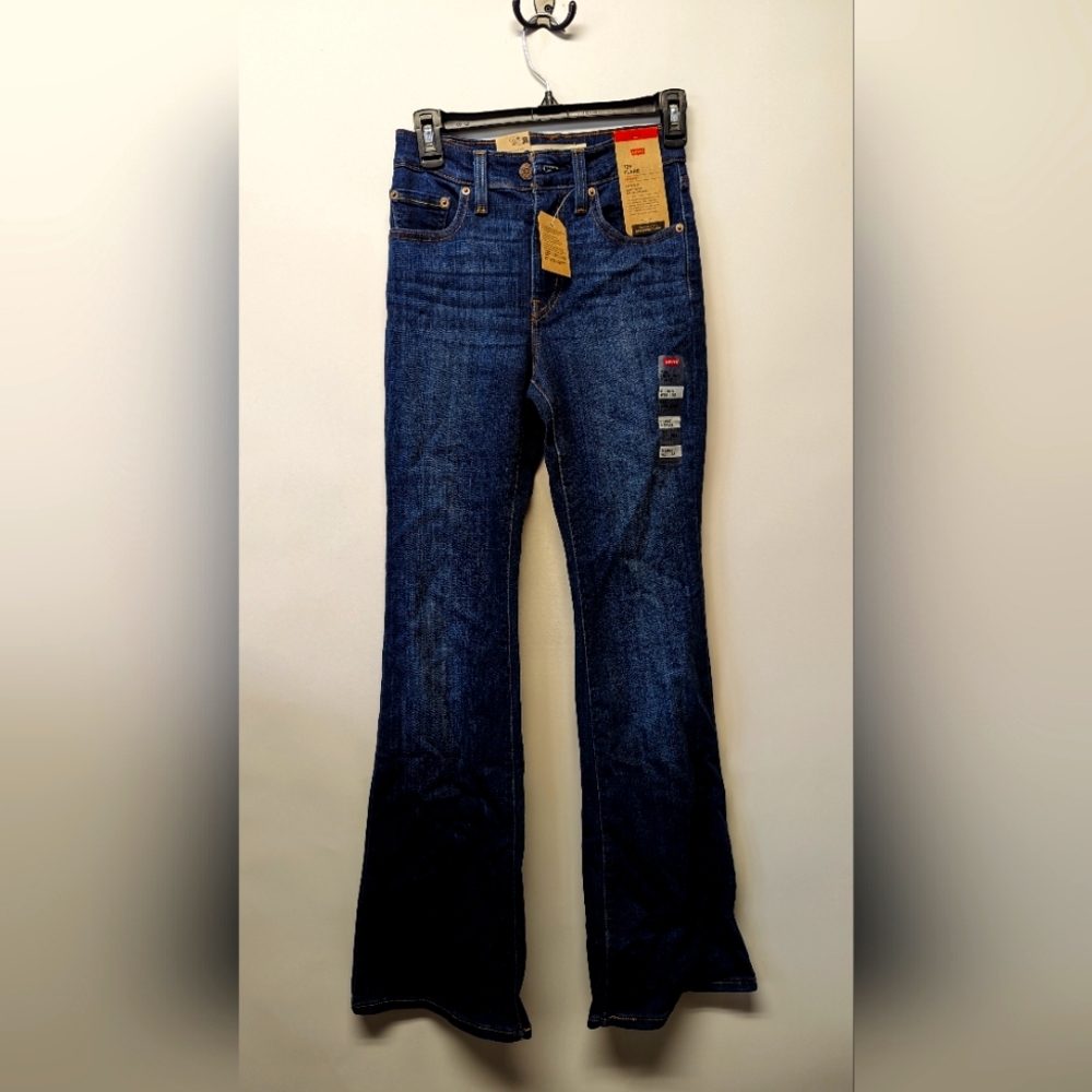 Women's Levi's 726 Flare High Rise Pants